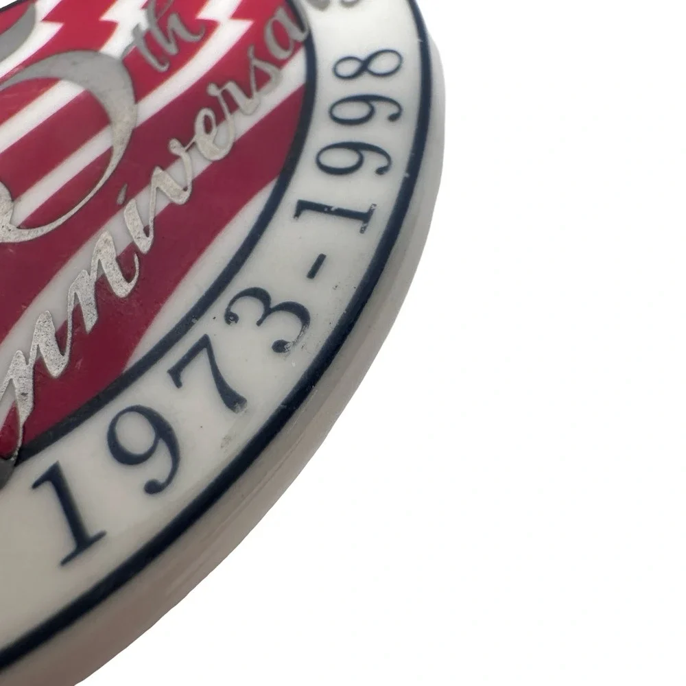 Longaberger 25th Anniversary Ceramic Basket Tie-On‎ 1973-1998 American Flag Oval